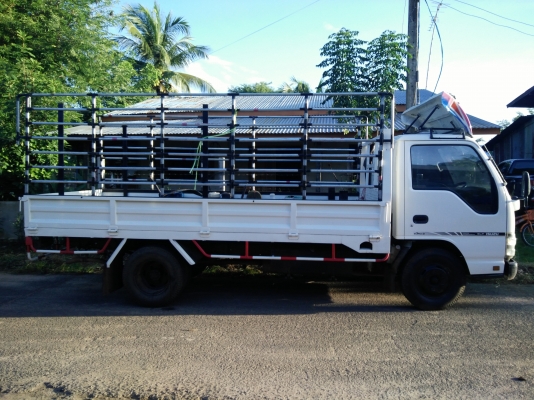 ISUZU NKR130 แรง ห้างแท้ปี49 แอร์หนาว พวงมาลัยเพาเวอร์