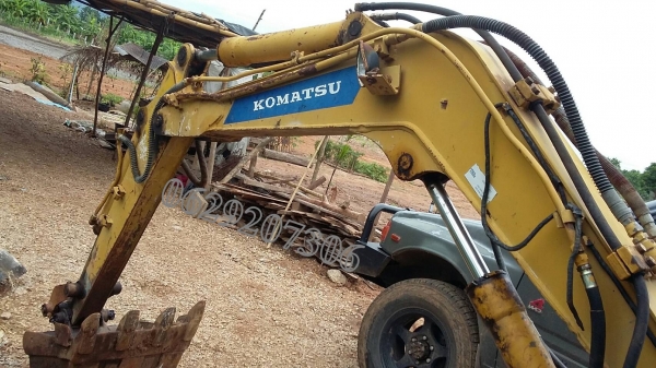 แบ็คโฮ Komatsu pc20-5