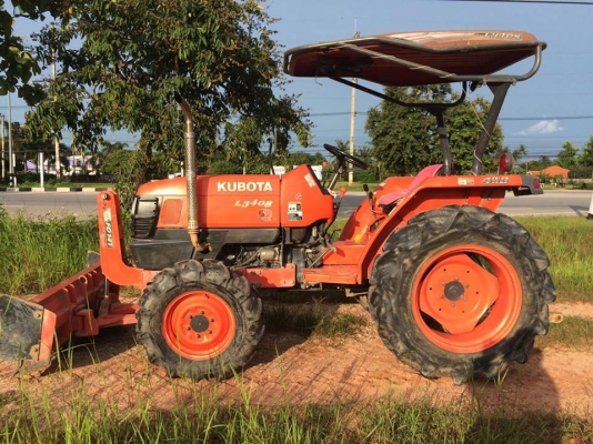 kubota34อุปกรณ์3ชิ้น เล่มทะเบียนพร้อมโอน สวยๆเดิมๆ