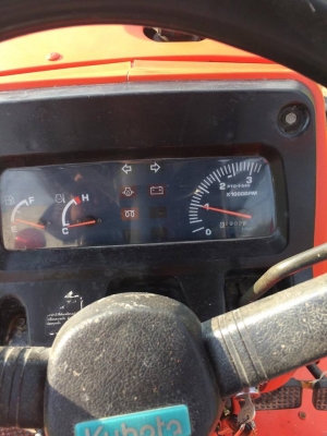 kubota34อุปกรณ์3ชิ้น เล่มทะเบียนพร้อมโอน สวยๆเดิมๆ