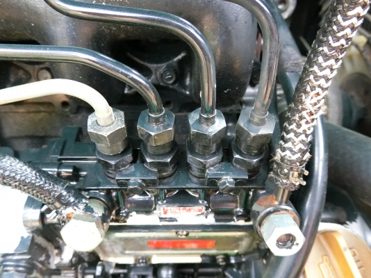 KOMATSU 40-7E ขนาดPC-40 รถเก่านอกมีเอกสารอินวอย<มีVDOให้ชม>☎️ติดต่อ 085-5632278 <ราคาต่อรองได้>