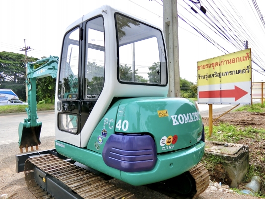 KOMATSU 40-7E ขนาดPC-40 รถเก่านอกมีเอกสารอินวอย<มีVDOให้ชม>☎️ติดต่อ 085-5632278 <ราคาต่อรองได้>
