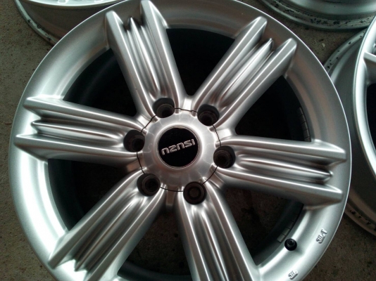 ล้อ isuzuบลูเพาเวอร์ ขอบ18 ถอดป้ายแดง