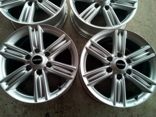 ล้อ isuzuบลูเพาเวอร์ ขอบ18 ถอดป้ายแดง