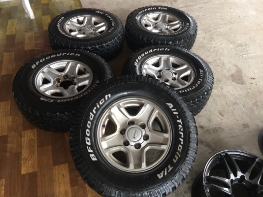 แม็กโตโยต้า พราโด้ ขอบ 16 พร้อมยาง BF