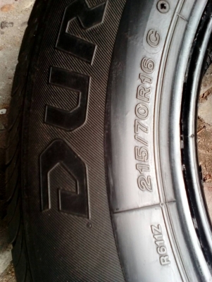 215/70R16 BRIDGESTONE DURAVIS R611  ชุด 4 เส้น โทร.081-427-3941