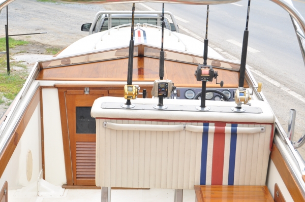 ขายเรือยอร์ช ...... Fountain เป็นเรือความเร็วสูง  ........... 33 ฟุต ( เรือนอก )