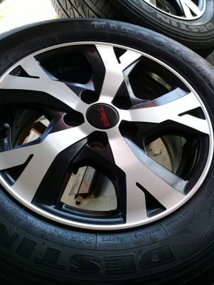 แม็ก VIGO. TRD ขอบ 16" 5รู114 พร้อมยาง