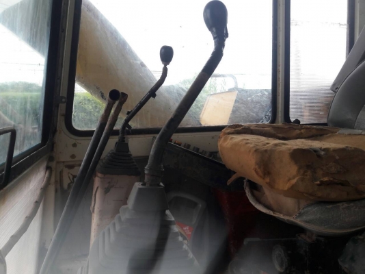 รถแบคโฮ KOMATSU PC 60 - 6. สนใจติดต่อ 081 - 9706989 รถแบคโฮ KOMATSU PC 60 - 6. สนใจติดต่อ 081 - 9706989