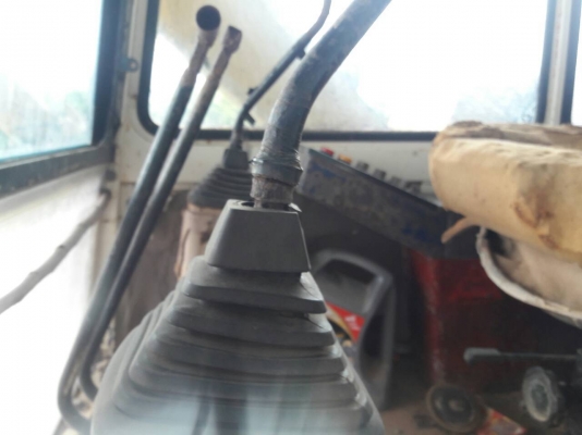 รถแบคโฮ KOMATSU PC 60 - 6. สนใจติดต่อ 081 - 9706989 รถแบคโฮ KOMATSU PC 60 - 6. สนใจติดต่อ 081 - 9706989