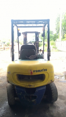 รถฟอร์คลิฟต์ KOMATSU FD20-12 ยก 2 ตัน ยกสูง 3 เมตร ล้อหน้าคู่ สภาพพร้อมใช้งาน