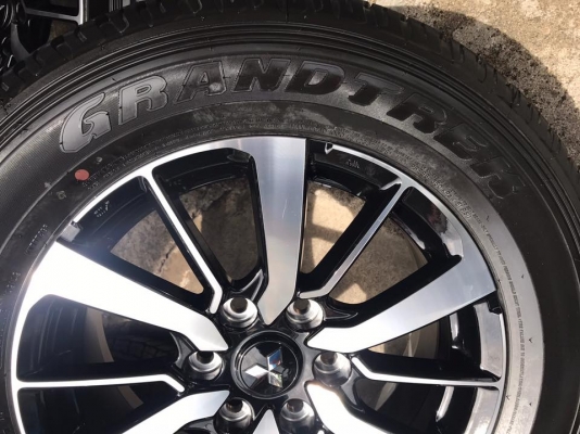 ล้อแม็กพร้อมยางใหม่ป้ายแดง Mitsu Pajero Sport 265-60-18 ปี17