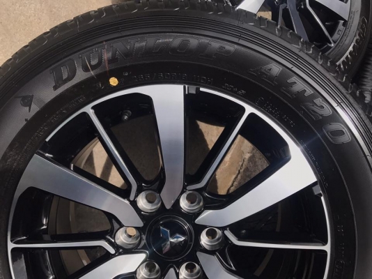 ล้อแม็กพร้อมยางใหม่ป้ายแดง Mitsu Pajero Sport 265-60-18 ปี17