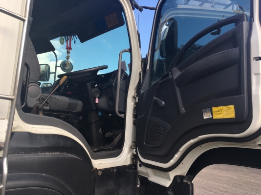 พ่วง 22 ล้อ ISUZU FXZ360 ปี 56 กระบะสามมิตร - ดั้ม ไมล์ 418,000 กม. เดิม ๆ พร้อมใช้ พร้อมโอน ราคา 2.68 ล้านต่อรอง พ่วง 22 ล้อ ISUZU FXZ360 ปี 56 กระบะสามมิตร - ดั้ม ไมล์ 418,000 กม. เดิม ๆ พร้อมใช้ พร้อมโอน ราคา 2.68 ล้านต่อรอง