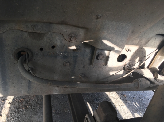 พ่วง 22 ล้อ ISUZU FXZ360 ปี 56 กระบะสามมิตร - ดั้ม ไมล์ 418,000 กม. เดิม ๆ พร้อมใช้ พร้อมโอน ราคา 2.68 ล้านต่อรอง พ่วง 22 ล้อ ISUZU FXZ360 ปี 56 กระบะสามมิตร - ดั้ม ไมล์ 418,000 กม. เดิม ๆ พร้อมใช้ พร้อมโอน ราคา 2.68 ล้านต่อรอง