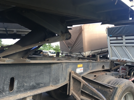 พ่วง 22 ล้อ ISUZU FXZ360 ปี 56 กระบะสามมิตร - ดั้ม ไมล์ 418,000 กม. เดิม ๆ พร้อมใช้ พร้อมโอน ราคา 2.68 ล้านต่อรอง พ่วง 22 ล้อ ISUZU FXZ360 ปี 56 กระบะสามมิตร - ดั้ม ไมล์ 418,000 กม. เดิม ๆ พร้อมใช้ พร้อมโอน ราคา 2.68 ล้านต่อรอง