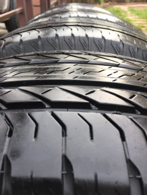 ยาง Bridgestone 245 65 17 ปี16 ดอกเต็ม ไม่มีปะ ใช้ยาว ราคาไม่แพง