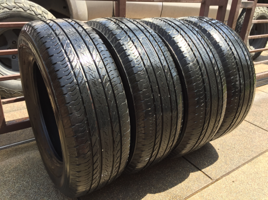 ยาง Bridgestone 245 65 17 ปี16 ดอกเต็ม ไม่มีปะ ใช้ยาว ราคาไม่แพง