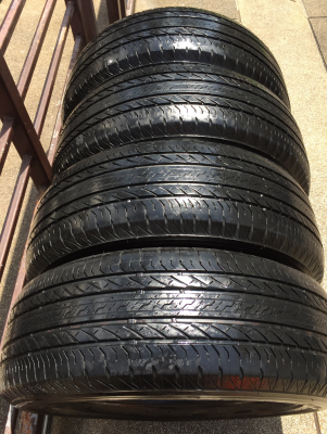 ยาง Bridgestone 245 65 17 ปี16 ดอกเต็ม ไม่มีปะ ใช้ยาว ราคาไม่แพง