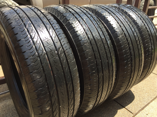 ยาง Bridgestone 245 65 17 ปี16 ดอกเต็ม ไม่มีปะ ใช้ยาว ราคาไม่แพง