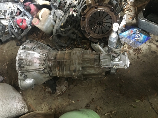 ขายเกียร์ toyotaชนหัวหมูtfrพร้อมเพลาใส่tfr