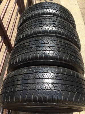 ยาง Dunlop 265 65 17 กลางปี16 ดอกเต็ม ไม่มีปะ ใช้ยาว ราคาไม่แพง