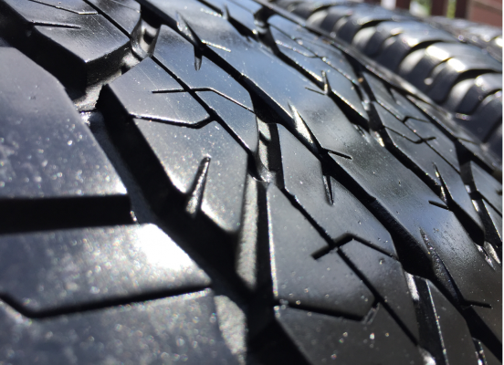 ยาง Dunlop 265 65 17 กลางปี16 ดอกเต็ม ไม่มีปะ ใช้ยาว ราคาไม่แพง