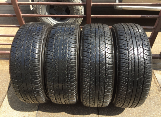 ยาง Dunlop 265 65 17 กลางปี16 ดอกเต็ม ไม่มีปะ ใช้ยาว ราคาไม่แพง