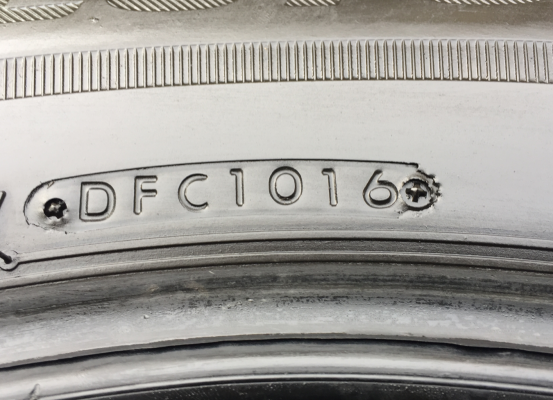 ยาง Bridgestone 265 65 17 ปี16 ดอกเต็ม ใช้ยาว ราคาไม่แพง