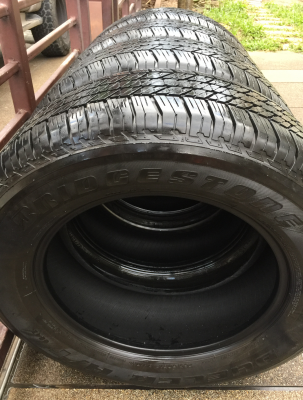 ยาง Bridgestone 265 60 18 ปี16 ดอกเต็ม ไม่มีปะ ใช้ยาว ราคาไม่แพง