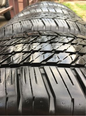 ยาง Bridgestone 265 60 18 ปี16 ดอกเต็ม ไม่มีปะ ใช้ยาว ราคาไม่แพง