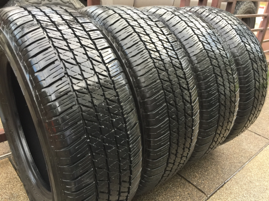 ยาง Bridgestone 265 60 18 ปี16 ดอกเต็ม ไม่มีปะ ใช้ยาว ราคาไม่แพง