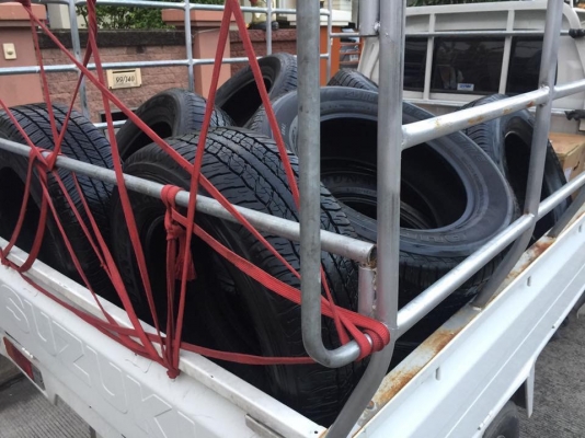 ยาง Bridgestone 265 60 18 ปี16 ดอกเต็ม ไม่มีปะ ใช้ยาว ราคาไม่แพง