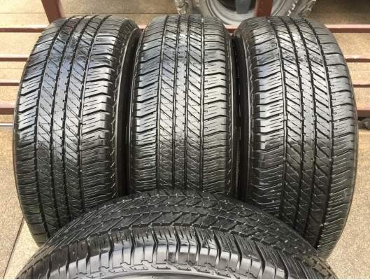 ยาง Bridgestone 265 65 17 ปี15 ดอกเต็ม ไม่มีปะ ใช้ยาว ราคาไม่แพง