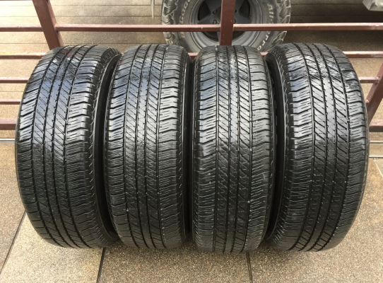 ยาง Bridgestone 265 65 17 ปี15 ดอกเต็ม ไม่มีปะ ใช้ยาว ราคาไม่แพง