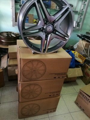 แม็กเบ๊นฃ์Amg. GLA ขอบ18. 22000 แม็กเบ๊นฃ์Amg. GLA ขอบ18. 22000