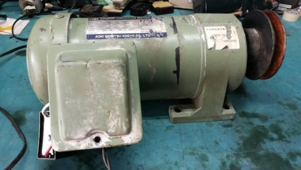 1200 บ. ส่งฟรี083-2000058 LINE ID: line832923 มอเตอร์เกียร์ทดยี่ห้อ AOKI ขนาดมอเตอร์ 200 W. อัตราทด 30:1 ทดแล้วหมุนที่ 46 รอบต่อนาที แรงบิดเยอะ พร้อมต่อใช้งานให้ เสียบไฟบ้านได้เลย (มีหลายตัว) 1200 บ. ส่งฟรี083-2000058 LINE ID: line832923 มอเตอร์เกียร์ทดยี่ห้อ AOKI ขนาดมอเตอร์ 200 W. อัตราทด 30:1 ทดแล้วหมุนที่ 46 รอบต่อนาที แรงบิดเยอะ พร้อมต่อใช้งานให้ เสียบไฟบ้านได้เลย (มีหลายตัว)