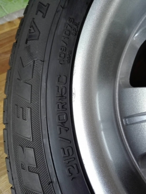 แม็ก JRD ขอบ15 พร้อมยาง