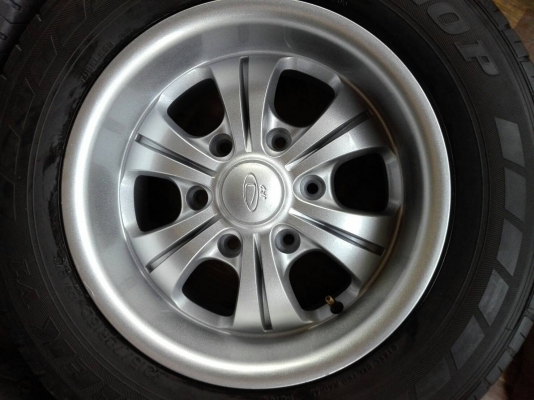 แม็ก JRD ขอบ15 พร้อมยาง