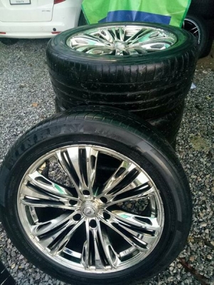 !!!!!!!!!!  ขายแม็ก พร้อมยาง. 265/50 R 20 6 รู ยางปี 14 ไม่บวม แม็กไม่คด ไม่ดุ้ง