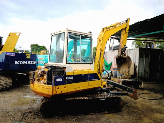 ขายครับpc40-6 มีตู้เก๋งสภาพพร้อมใช้งาน โทร.0851562314 k.บอย ขายครับpc40-6 มีตู้เก๋งสภาพพร้อมใช้งาน โทร.0851562314 k.บอย