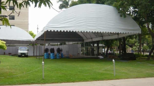 เต็นท์อ่างทองให้เช่าเก้าอี้เช่าโต๊ะจีนโต๊ะเหลี่ยมเช่าโซฟาเช่าพัดลมโทร 0858125157 เต็นท์อ่างทองให้เช่าเก้าอี้เช่าโต๊ะจีนโต๊ะเหลี่ยมเช่าโซฟาเช่าพัดลมโทร 0858125157