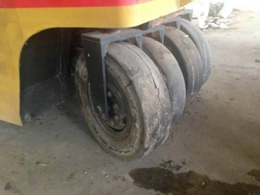 ขาย 295,000 รถบดล้อยาง 9 ล้อ WATANABE WP902 เครื่องดี เกียรดี ยางไม่สวย เอกสารเล่มทะเบียน ม.79   รถอยู่ จ.นครสวรรค์ โทร&amp;ไอดีไลน์ 0610710295