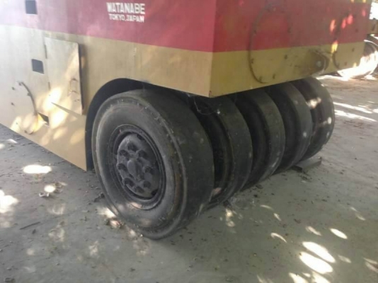 ขาย 295,000 รถบดล้อยาง 9 ล้อ WATANABE WP902 เครื่องดี เกียรดี ยางไม่สวย เอกสารเล่มทะเบียน ม.79   รถอยู่ จ.นครสวรรค์ โทร&amp;ไอดีไลน์ 0610710295