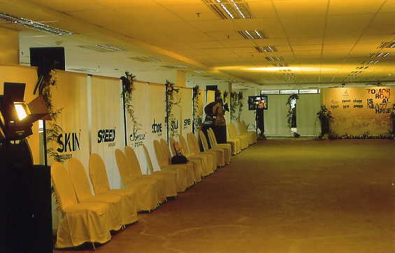 เช่าเต็นท์สมุทรสาครเช่าเก้าอี้เช่าโต๊ะจีนโต๊ะเหลี่ยม เช่าพัดลมโทร 0858125157