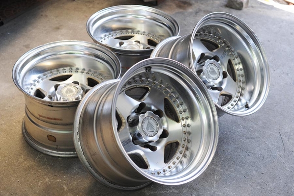 ล้อแท้ Raguna 15 กว้าง 10 ครึ่ง