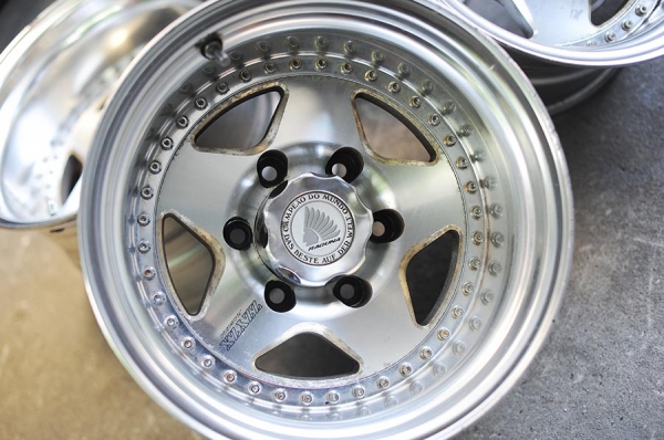 ล้อแท้ Raguna 15 กว้าง 10 ครึ่ง