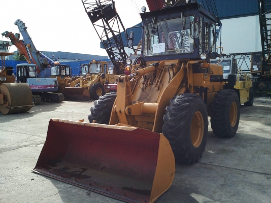 โปรโมชั่นสิ้นปี เคลียสต็อก ขายรถตัก Komatsu 510 ปึ 1981 7,874 ชม สนใจ 061-4194021 NDT Thailand Line : 0614194021 พรภวิษย์