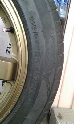 ขายล้อแม็กพร้อมยาง TE37 ขอบ 17 ยางปี 16 ขอบ 215/55/ZR 17 ยี่ห้อ WANLI ยางปี 16 (มีแค่ 2 วง) ล้อแม็กไม่คต ไม่ดุ้ง ยางเปลี่ยนมาใหม่ ใส่ใช้ไม่นาน ไม่ปะ ไม่บวม