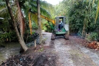 ขายด่วน 235,000 บาท KOMATSU PC 38 UU-2 เครื่องดี ปั้มดี โซ่หนา เอวแน่น รถอยู่ จ.นครปฐม โทร&ไอดีไลน์ 0610710295 ขายด่วน 235,000 บาท KOMATSU PC 38 UU-2 เครื่องดี ปั้มดี โซ่หนา เอวแน่น รถอยู่ จ.นครปฐม โทร&ไอดีไลน์ 0610710295